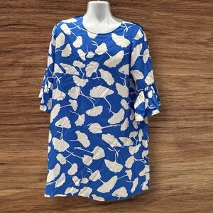 LaRoque Original 100% Silk Floral leaves Top- One Size Anthropologie Blue